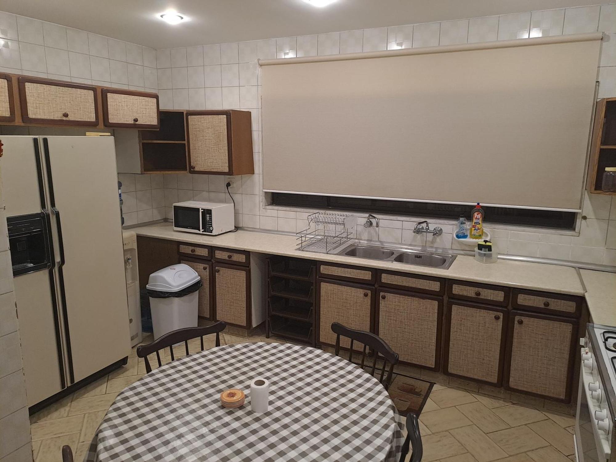 Nice Furnished Apartment Аман Екстериор снимка